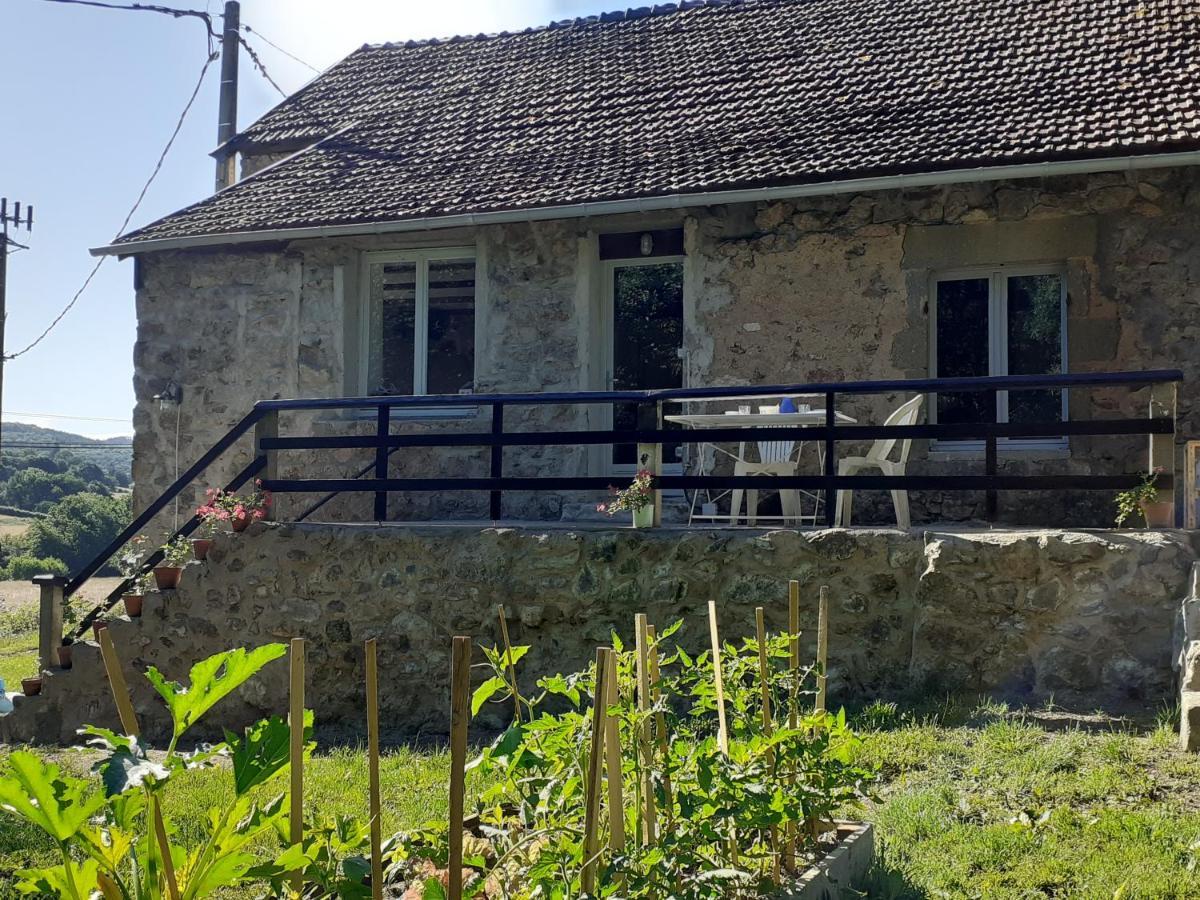 Le Studio Du Crot Noir Cussy-en-Morvan Exterior foto